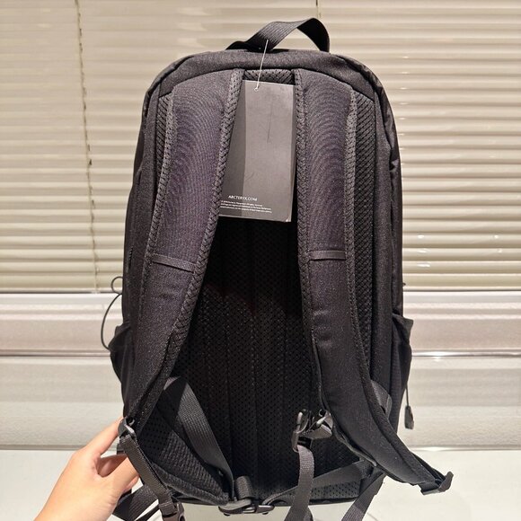 Arc'teryx Mantis 26 Backpack Bag - Picture 5 of 9